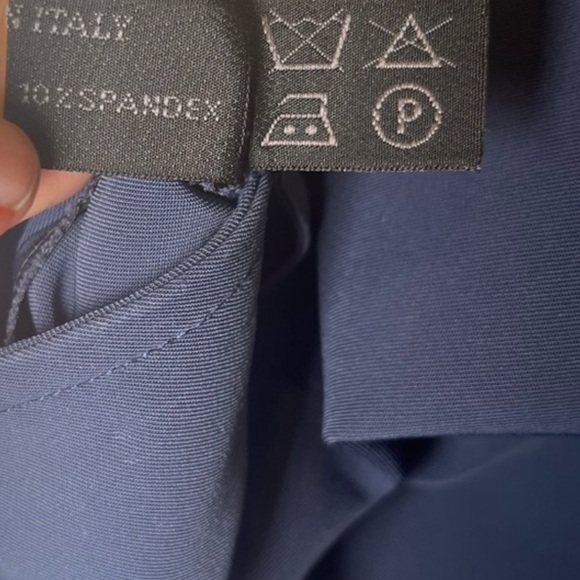 Prada Italy Dark Navy  Classic Pensil Midi Skirt Size EU 38, US 6 - Picture 13 of 15